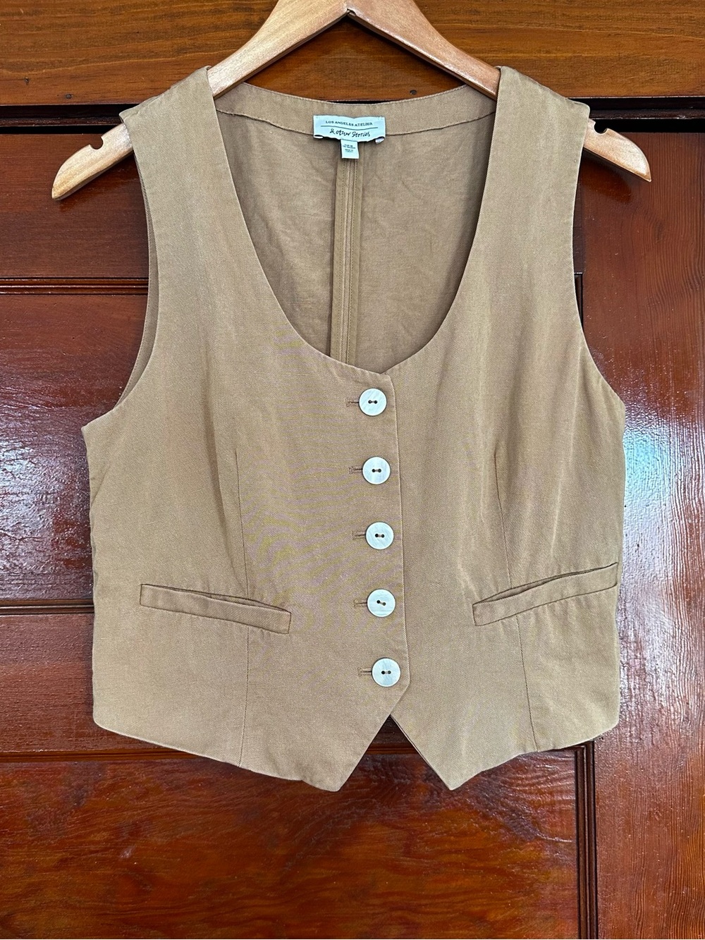 & Other Stories Lyocell Linen Scoop Neck Waistcoat Vest Beige EU 36 / US 4 Small